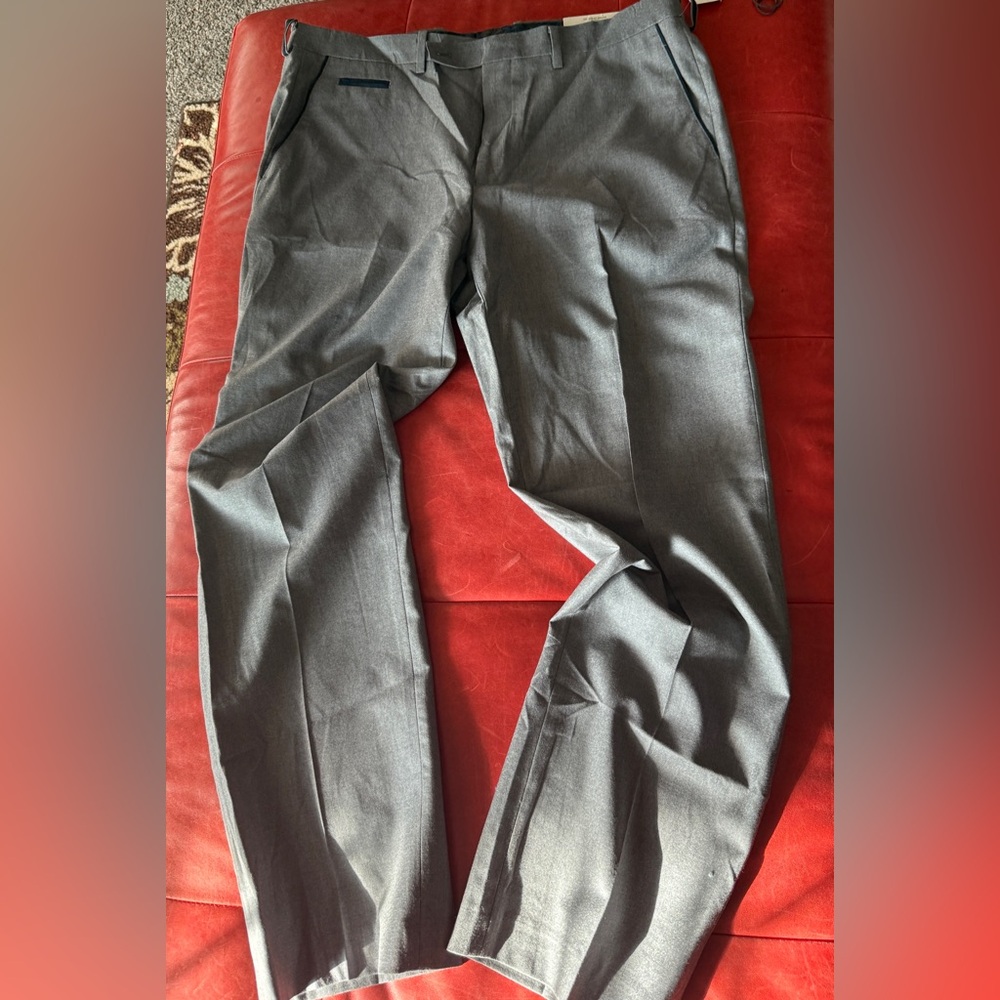 LAUREN RALPH LAUREN 100% wool pants size 38x32